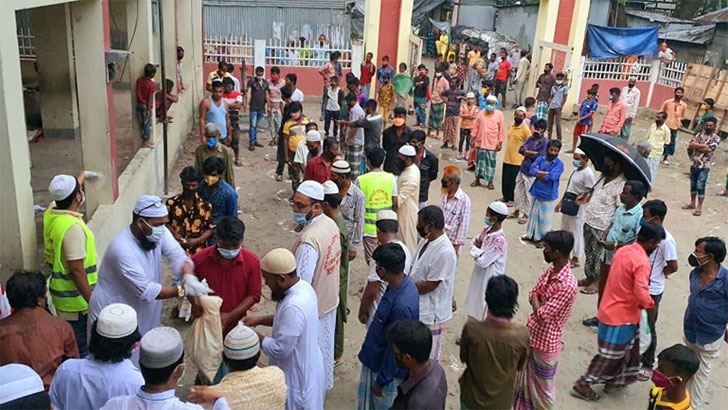 হিজড়া ও বেদে সম্প্রদায়ের পাশে আলেমসমাজ