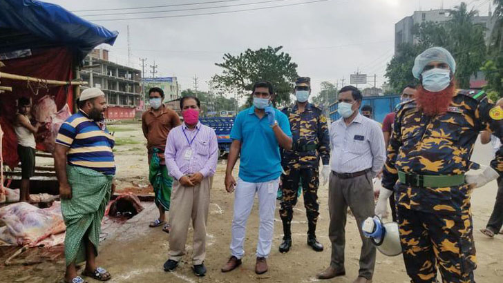 মানিকগঞ্জে অতিরিক্ত দামে মাংস বিক্রির দায়ে ৫ জনকে জরিমানা