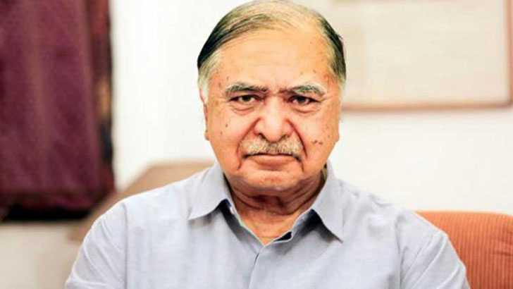 স্বাস্থ্য বিশেষজ্ঞদের মতামত উপেক্ষা করে গণপরিবহন চালু কার স্বার্থে?