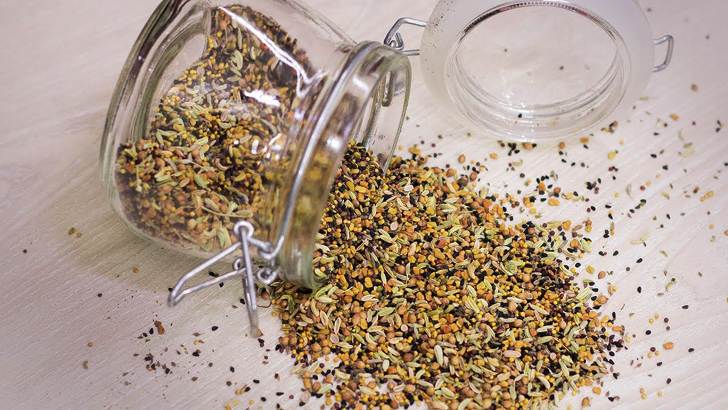 ঘরেই তৈরি করুন পাঁচফোড়ন 