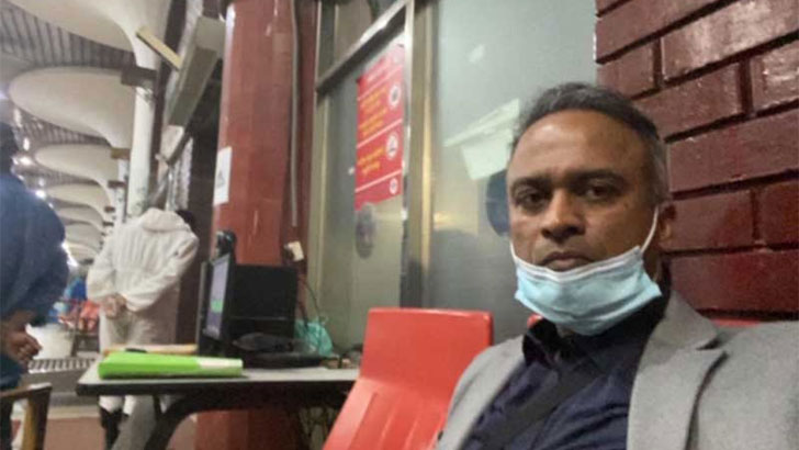 সেই সুপার হিরো ডাক্তারসহ নিউইয়র্ক থেকে ১১২ বাংলাদেশি ঢাকায়