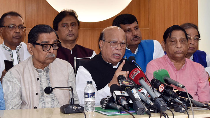 হাসপাতালে শুয়ে মেননের সঙ্গে নাসিমের শেষ কথা