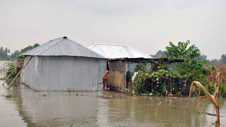 আট জেলায় বন্যার উন্নতি স্থিতিশীল ৬ জেলায়