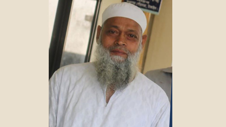 কুকুরকে বাঁচাতে গিয়ে প্রাণ গেল মোটরসাইকেল আরোহীর