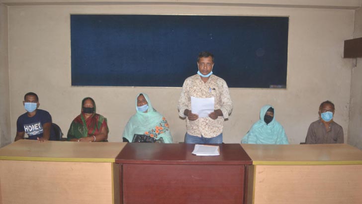 নিরাপত্তাহীনতায় চৌগাছা ছাত্রলীগ সভাপতির পরিবার