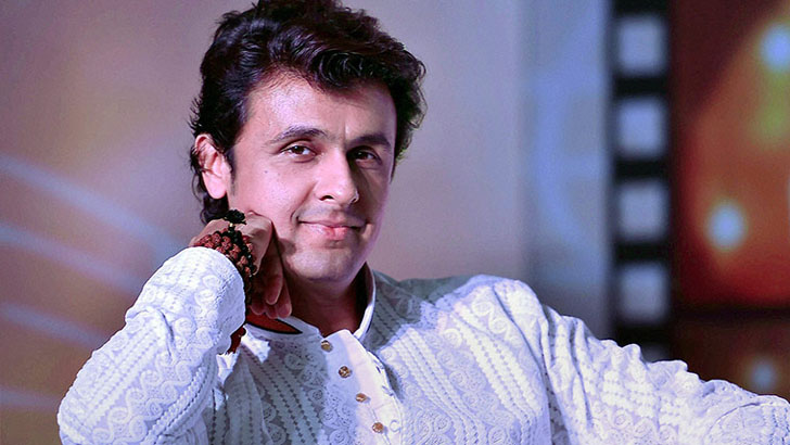 পুলিশকে ২৫ হাজার ফেস শিল্ড দিলেন সোনু