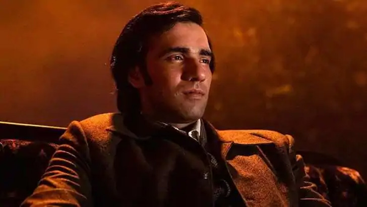 নিজের মৃত্যুর গুজবে মুখ খুললেন বলিউড অভিনেতা