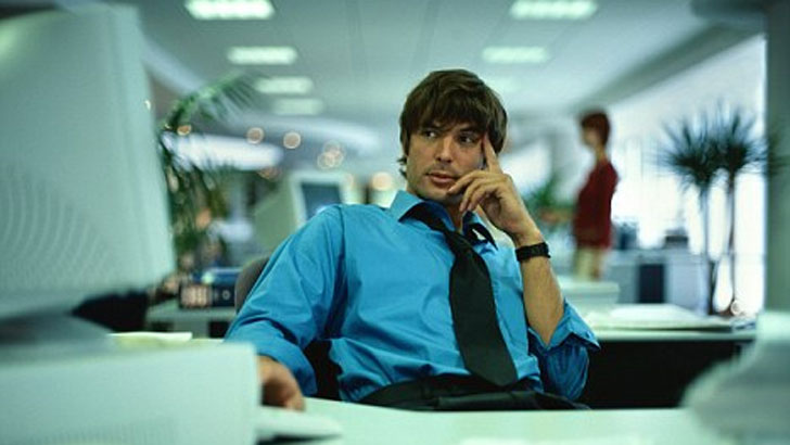 সন্দেহপ্রবণ মানুষের আয়ু কম হয়: গবেষণা