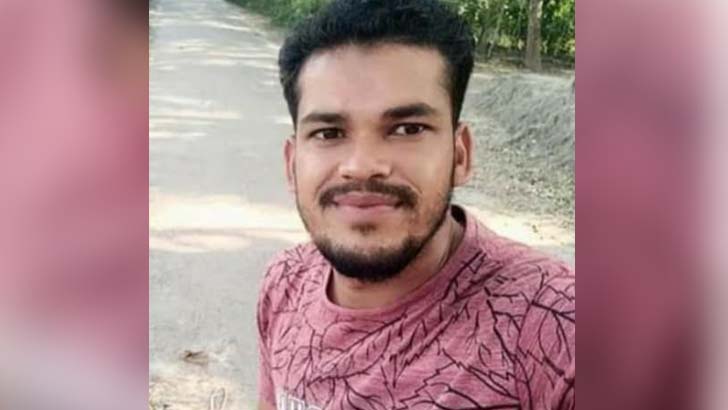 অপহরণের সময় মোটরসাইকেল থেকে পড়ে ছাত্রীর মৃত্যু, তরুণ গ্রেফতার