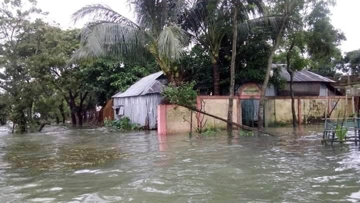 বন্যার কবলে ২০ জেলা