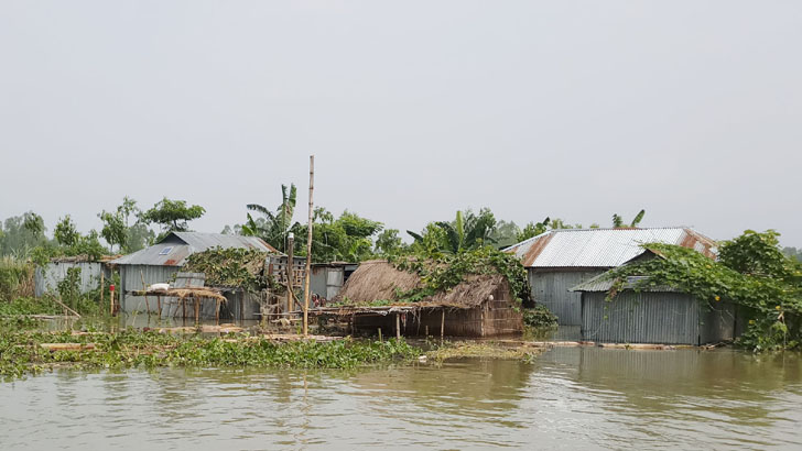 কুড়িগ্রামে বন্যায় নতুন করে শতাধিক গ্রাম প্লাবিত