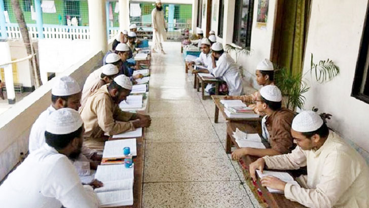 দেশের সব কওমি মাদ্রাসা খুলে দেয়ার ঘোষণা আলেমদের