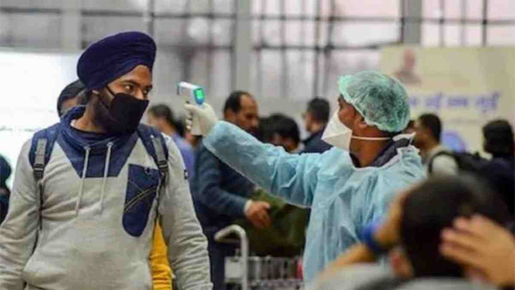 যে কারণে ভারতে প্রতিদিনই করোনা সংক্রমণ অর্ধলক্ষ ছাড়াচ্ছে