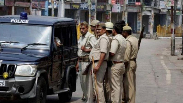 পাকিস্তানি একই পরিবারের ১১ সদস্যের লাশ মিলল ভারতের খামারে