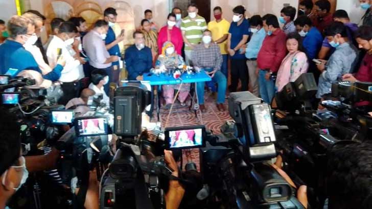 এটিই যেন হয় শেষ বিচারবহির্ভূত হত্যাকাণ্ড: সিনহার মা