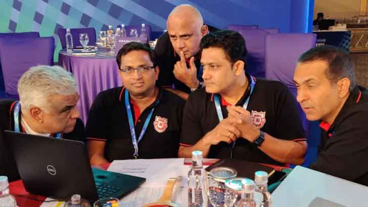 আইপিএলে পাঞ্জাবের কোচ হলেন কুম্বলে