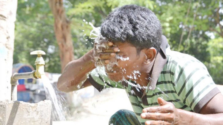 গরমে সুস্থ থাকতে কী করবেন 