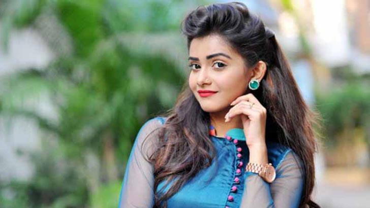 জুটি বাঁধছেন শতাব্দী ওয়াদুদ ও তিশা