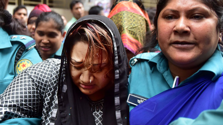 অস্ত্র মামলা: নিজেদের নির্দোষ দাবি করলেন পাপিয়া দম্পতি