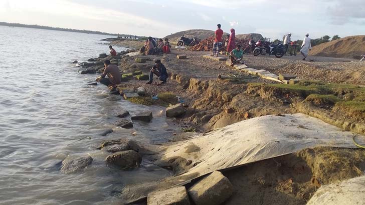 পায়রার ভয়াল ভাঙনে হুমকিতে তাপবিদ্যুৎ কেন্দ্র