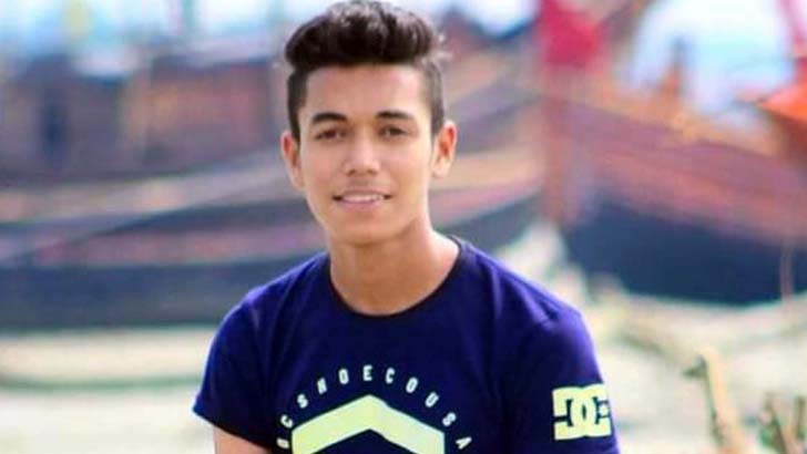 প্রেমিকার নানার বাড়িতে কলেজছাত্রের লাশ