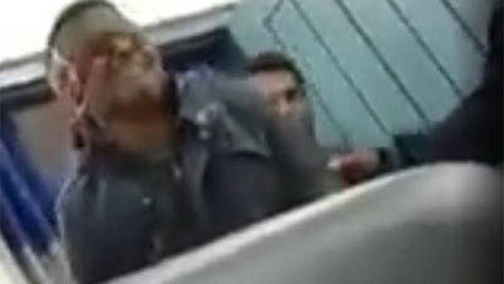 যুবলীগ নেতাকে চোখ বেঁধে নির্যাতন