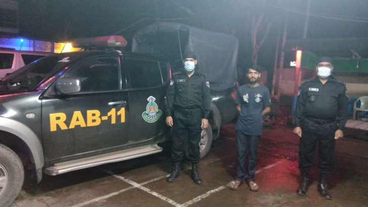 কুমিল্লায় ৪ হাজার পিস ইয়াবাসহ মাদক ব্যবসায়ী গ্রেফতার