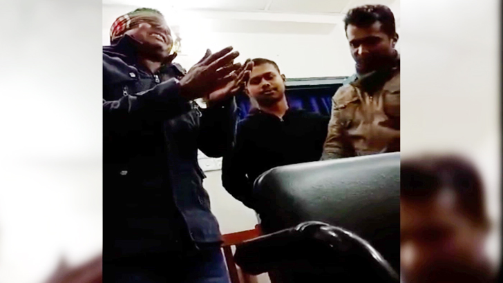 ডিবি কার্যালয়ে যুবলীগ নেতাকে নির্যাতন: ৭ পুলিশের বিরুদ্ধে মামলা