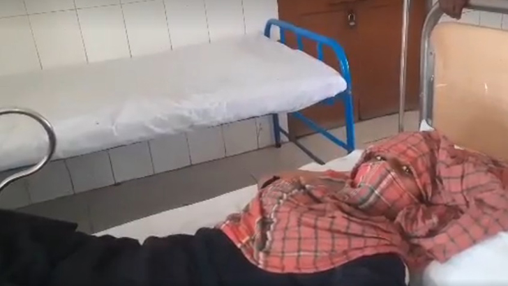 প্রেম প্রত্যাখ্যান করায় কলেজছাত্রীকে প্রকাশ্যে কোপাল ছাত্রলীগ নেতা