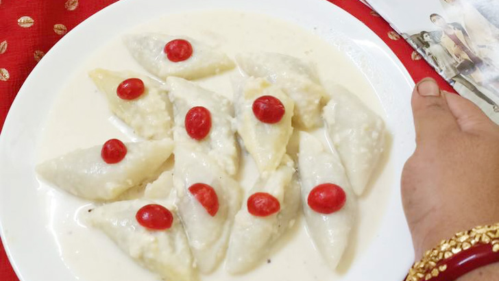 শীতের পিঠা: দুধ কুলি রেসিপি