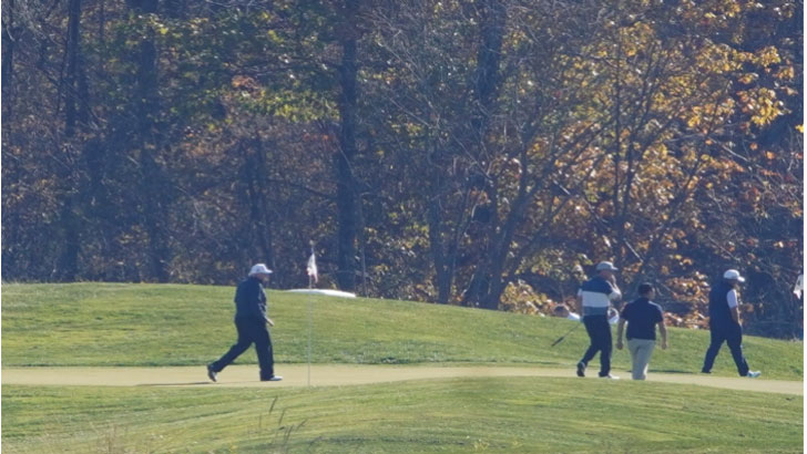 ফল ঘোষণার সময় গলফ খেলছিলেন ট্রাম্প