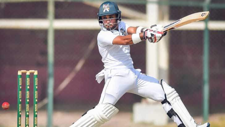 পাকিস্তান টেস্ট দলে আরেক ‘বাট'