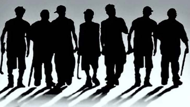 গাজীপুরে স্কুল-কলেজ পড়ুয়ারা জড়িয়ে পড়ছে বিপজ্জনক কিশোর গ্যাংয়ে