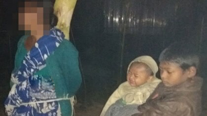 সন্তানদের সামনে মাকে গাছে বেঁধে নির্যাতন