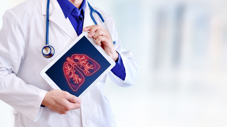 ফুসফুসে ক্যান্সার কেন হয়, বুঝবেন কীভাবে?