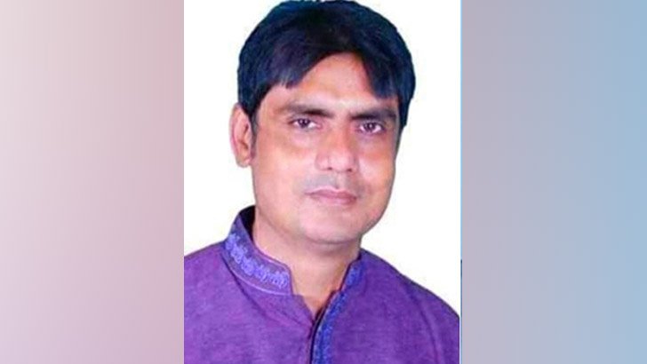 নারিকেল গাছ দিয়ে নৌকাকে হারিয়ে দিলেন বিদ্রোহী প্রার্থী 