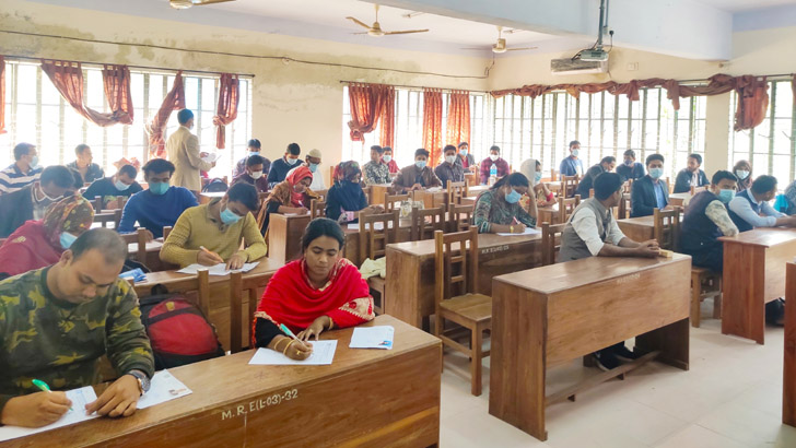 আইন বিভাগের বেআইনি কাজ