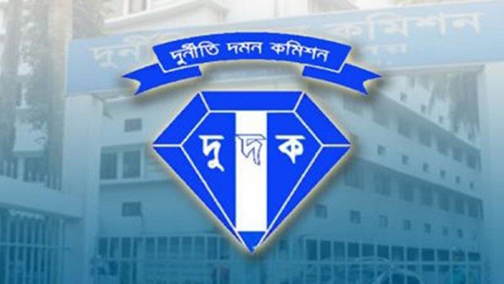 দুদক থেকে কাউকে ফোন দেয়া হয় না