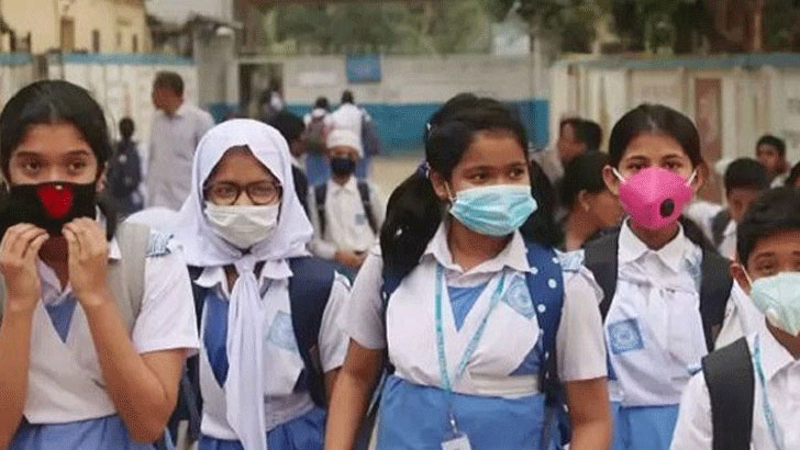 ৬০ ভাগ মানুষ স্কুল খুলে দেওয়ার পক্ষে