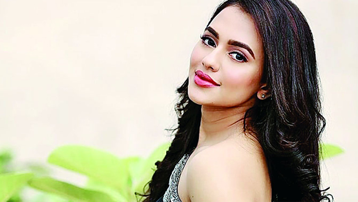 অনুজ্জ্বল ত্বক ও চুল পড়ে যাওয়া রোধে কী করবেন?