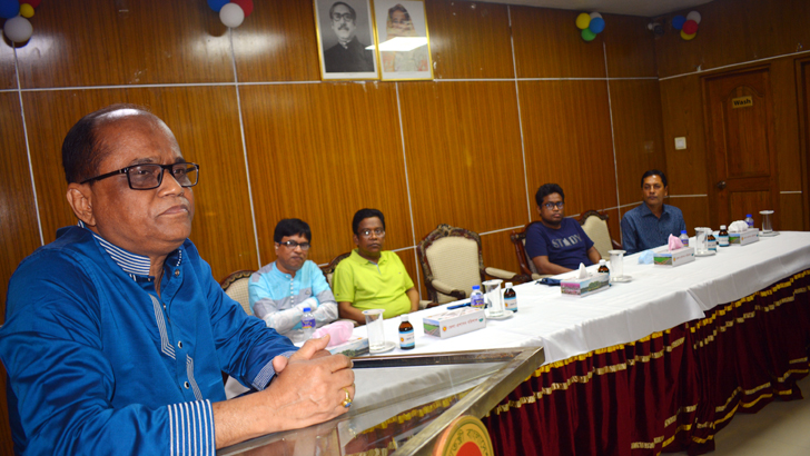 যুগান্তর পাঠকের অন্তরাত্মাকে আলোকিত করে  