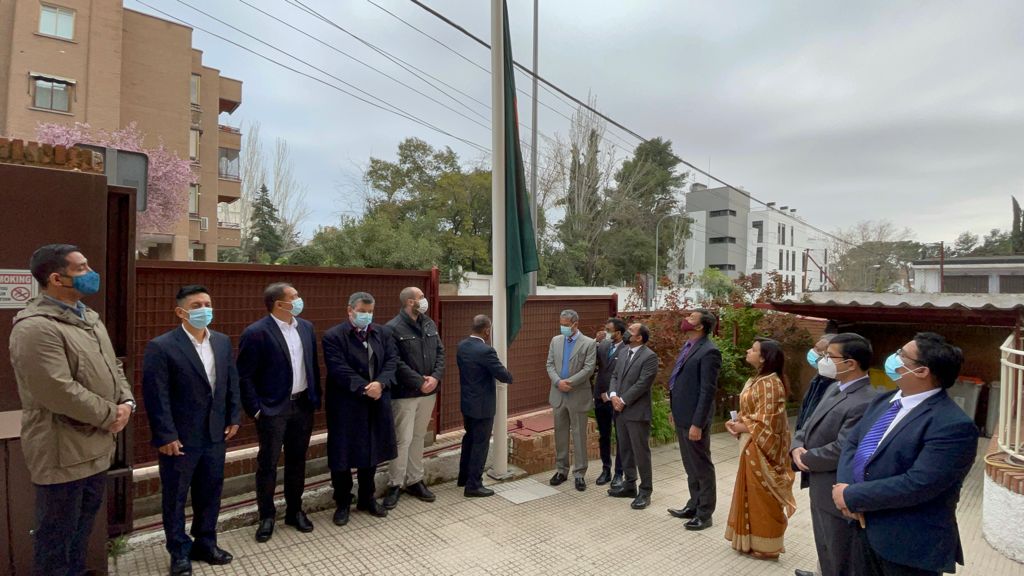 বার্সেলোনায় বাংলাদেশ দূতাবাসের কনস্যুলার সেবা প্রদান