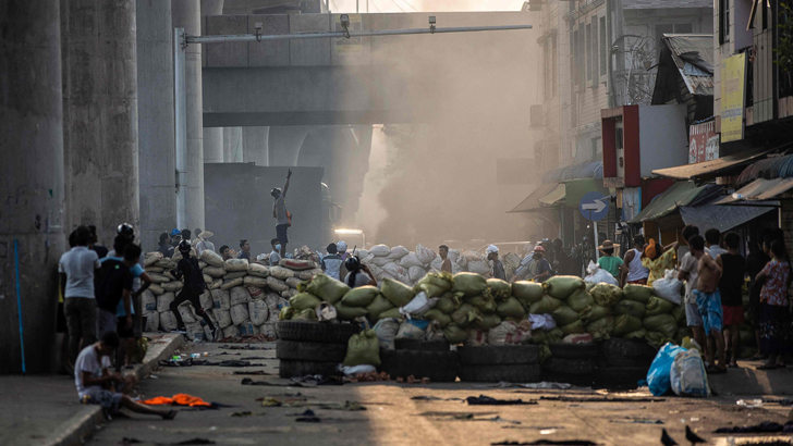 মিয়ানমারে নিরাপত্তা বাহিনীর হামলায় আরও ২০ জন নিহত