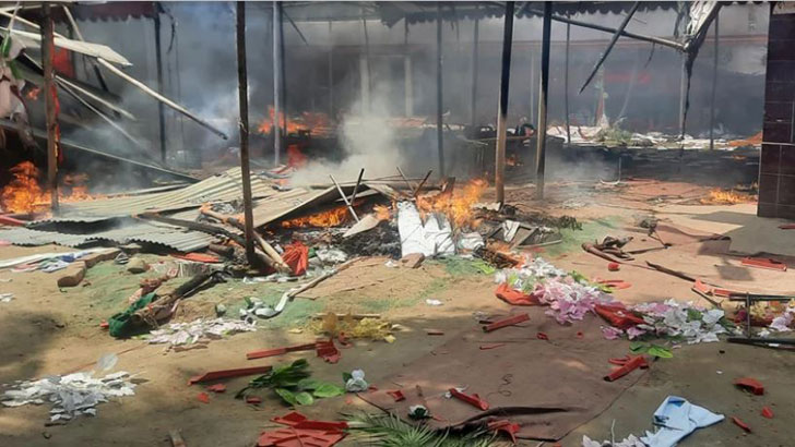 ব্রাহ্মণবাড়িয়ায় প্রেসক্লাব, আ.লীগ অফিস ও প্রতিষ্ঠানে ভাঙচুর-আগুন