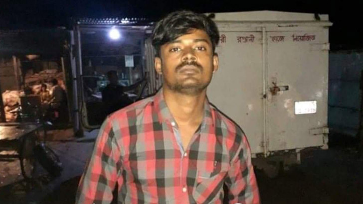 বাসায় পৌঁছে দেওয়ার কথা বলে ধর্ষণ 