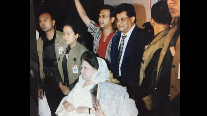 শতকোটি মজলুমের দোয়া আপনার জন্য রয়েছে: খালেদার সুস্থতা কামনায় শিল্পী আসিফ