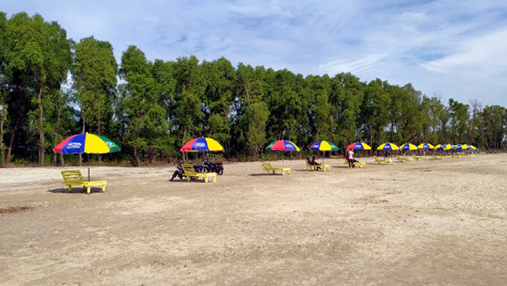 ভোলার অপরূপ প্রাকৃতিক সৌন্দর্য আর প্রাচীন স্থাপত্যের হাতছানি 