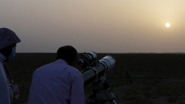 যে নতুন নিয়মে ঈদের তারিখ নির্ধারণ করল সৌদি আরব