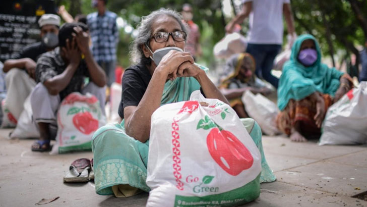 সামাজিক নিরাপত্তায় বরাদ্দ লাখ কোটি টাকা, ভাতা পাবে ১ কোটির বেশি গরিব