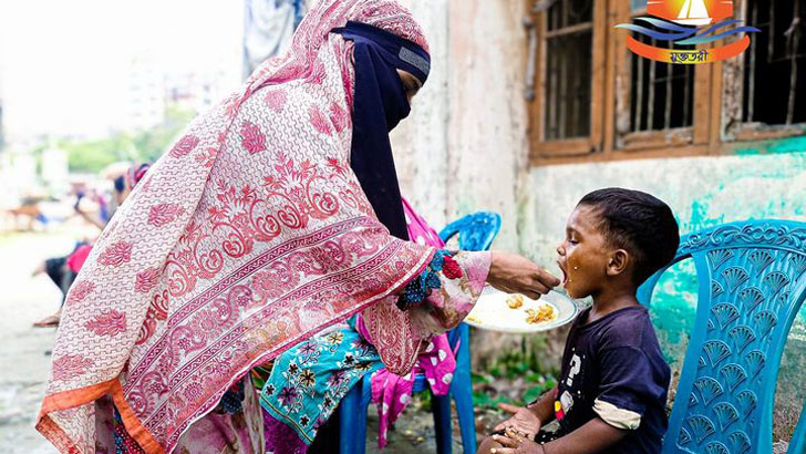 ৫ টাকায় ভরপেট খাবার